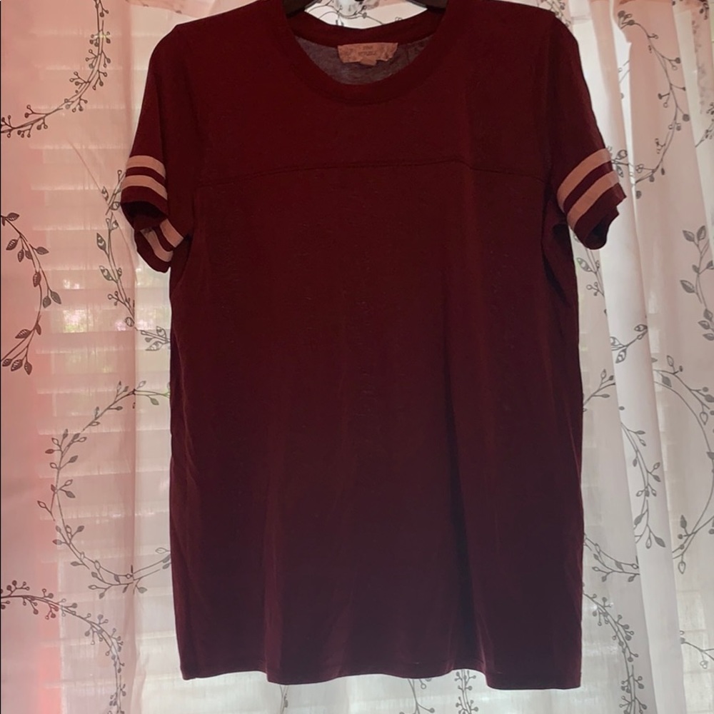 I’m selling a shirt from Pink Republic.